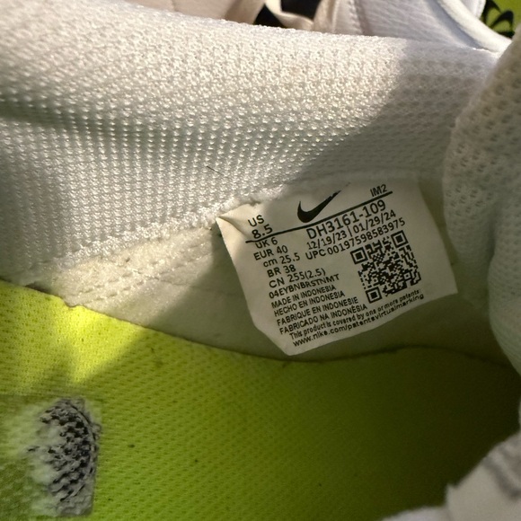 NIKE WOMENS COURT LEGACY SNEAKER - Picture 7 of 7